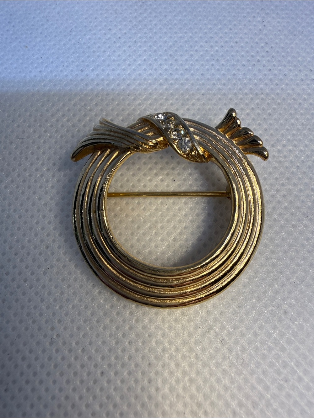 Avon Brooches VTG Bouquet, Gold Silver Tone & Rhinestones Estate Jewelry Signed - Picture 11 of 12